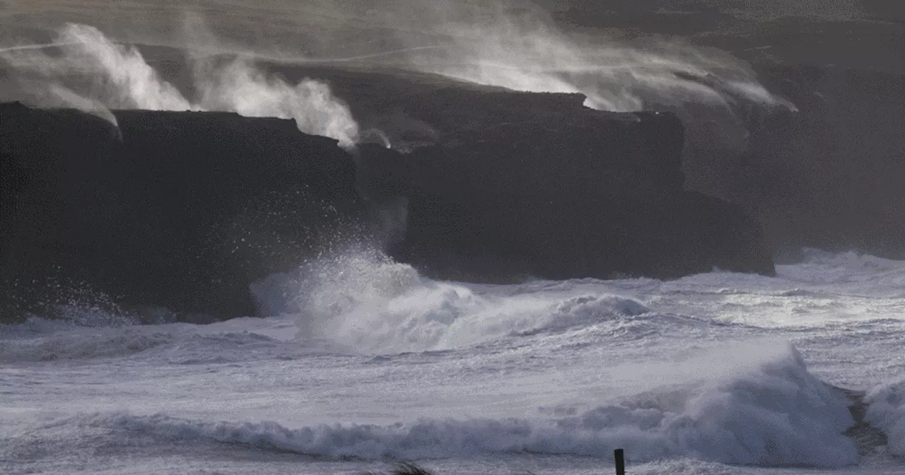 Storm Eowyn Batters Northern Ireland, Leaving Hundreds of Thousands Without Power