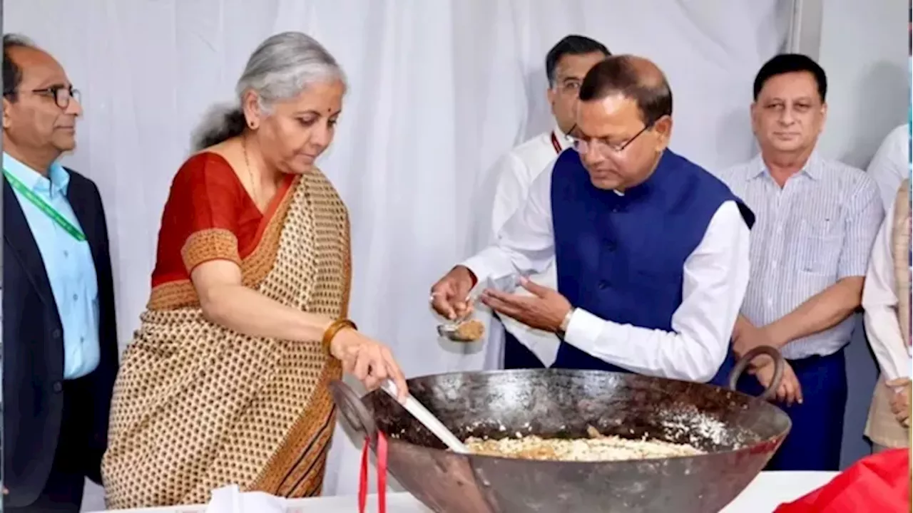 फाइनेंस मिनिस्टर ने हलवा समारोह में भाग लिया, बजट का अंतिम रूप देने का काम शुरू