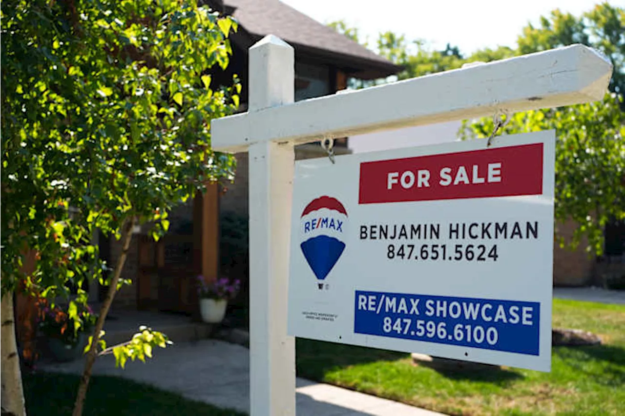 U.S. Home Sales Drop to Near 30-Year Low in 2024