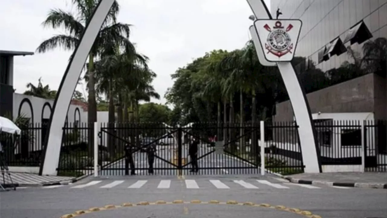 Corinthians Afasta Funcionário Após Denúncia de Assédio Sexual