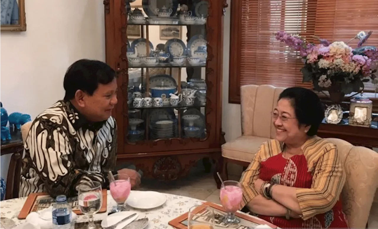 Menakar Arah Hubungan Megawati-Prabowo di Balik Bunga Anggrek, Minyak Urut, dan Vitamin