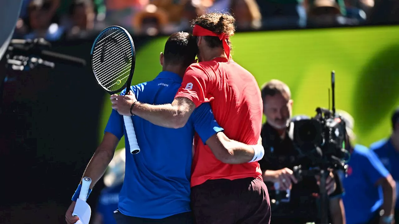 Zverev im Finale, Djokovic wird ausgebuht