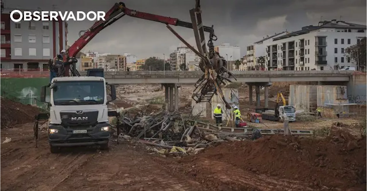 Inundações em Valência: Governo Espanhol Assume Custos Totais da Reconstrução