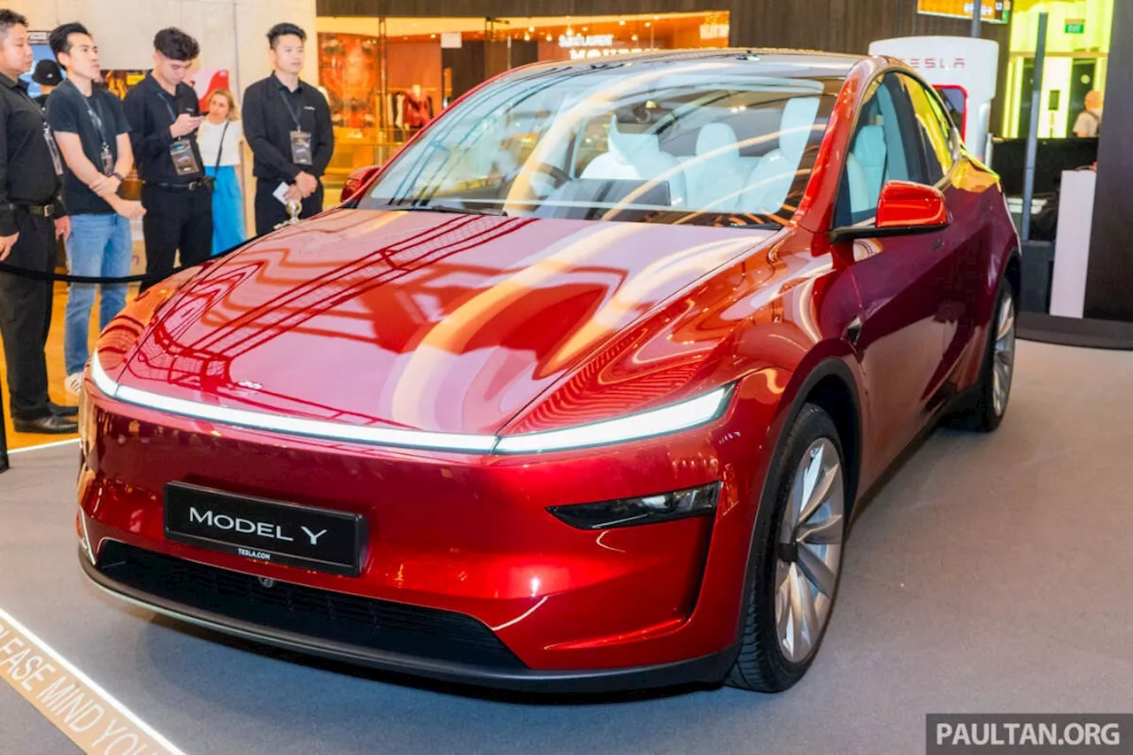 2025 Tesla Model Y Juniper Facelift Revealed in Live Gallery