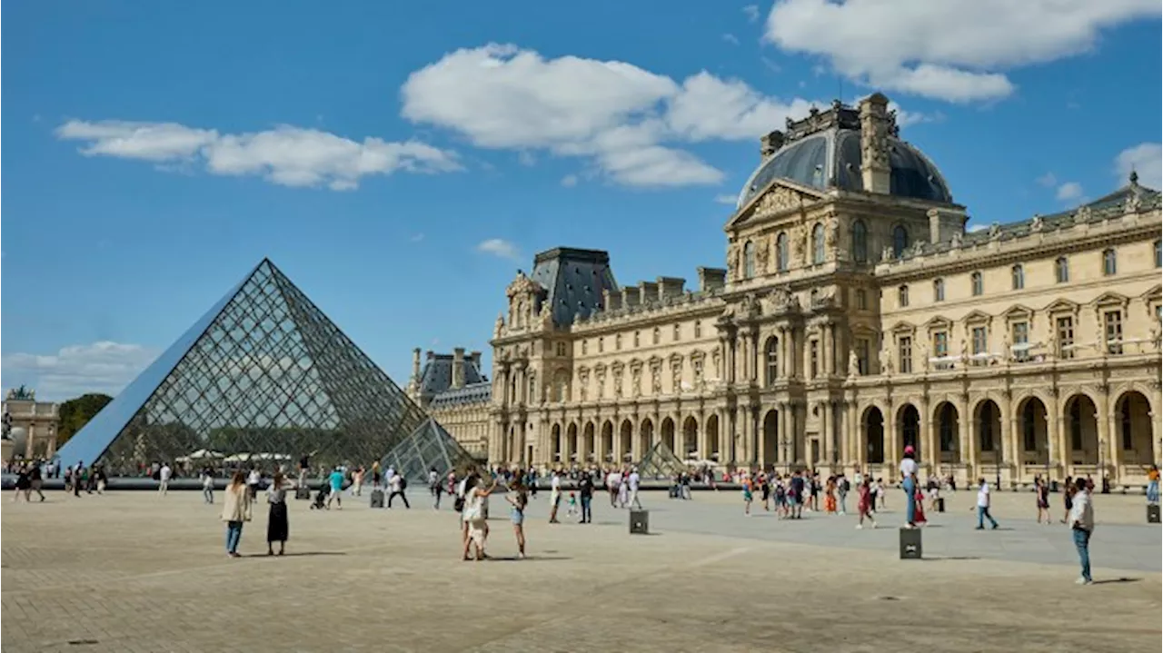 The Louvre Is Suffering From Water Leaks and Overcrowding, According to a Memo