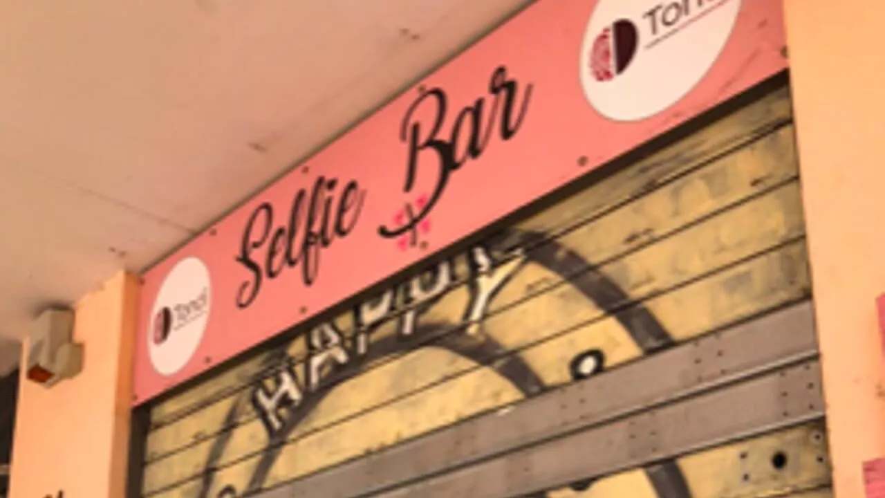 Selfie Bar di Torresina Chiude i Battenti