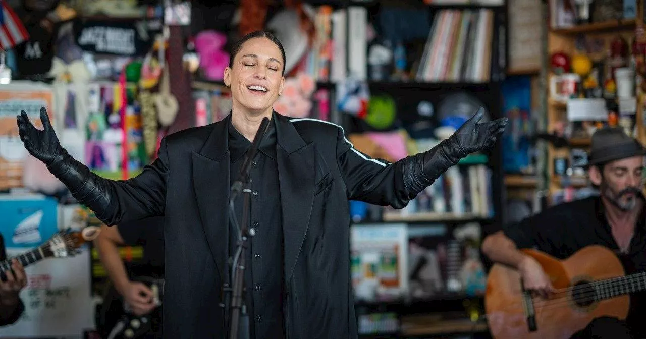 Carminho, MARO e Marta Pereira da Costa: as artistas portuguesas que já conquistaram o 'Tiny Desk Concert' da NPR