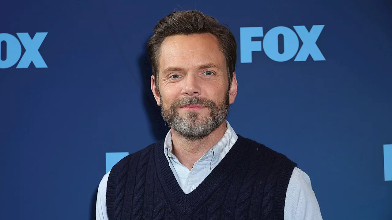 Game Show ‘1% Club’ Renewed at Fox, Joel McHale Takes Over as Host