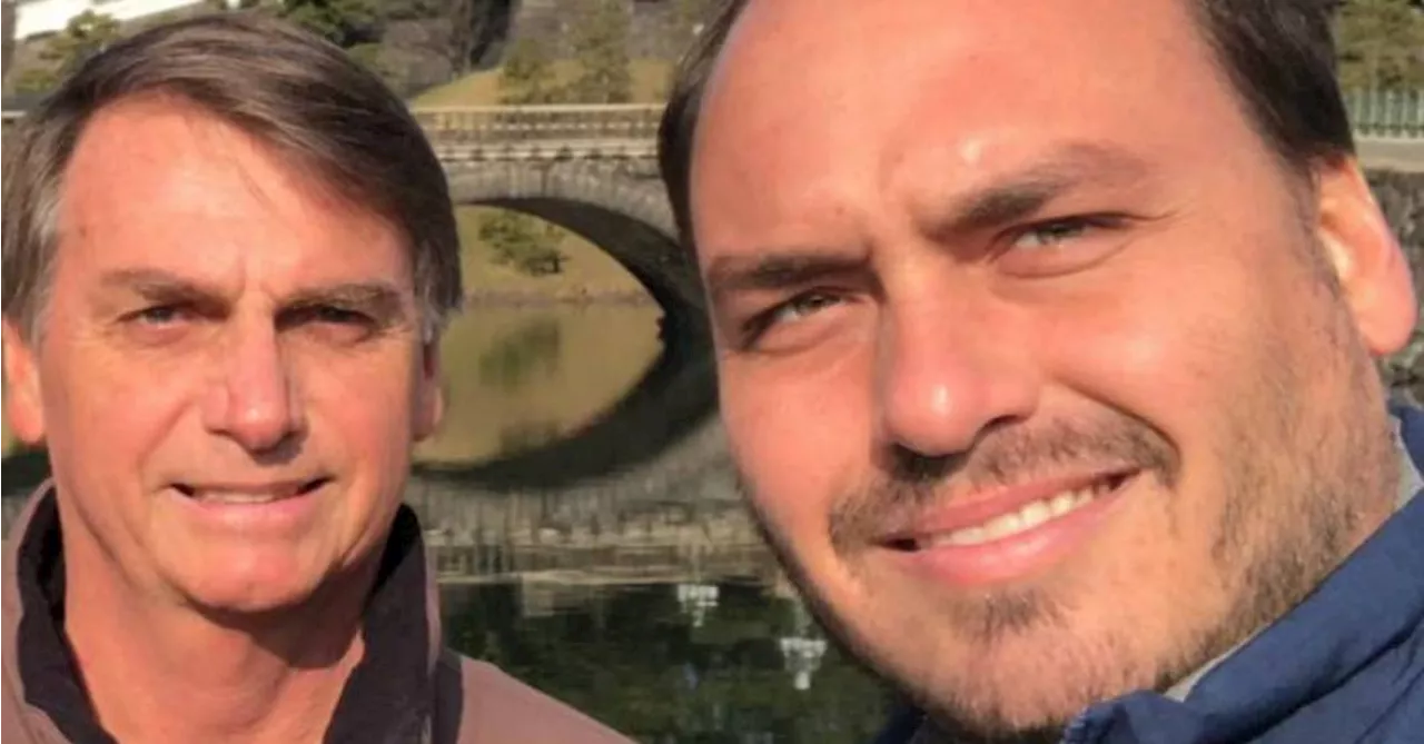 Perfil de Jair Bolsonaro no X foi invadido, afirma Carlos Bolsonaro