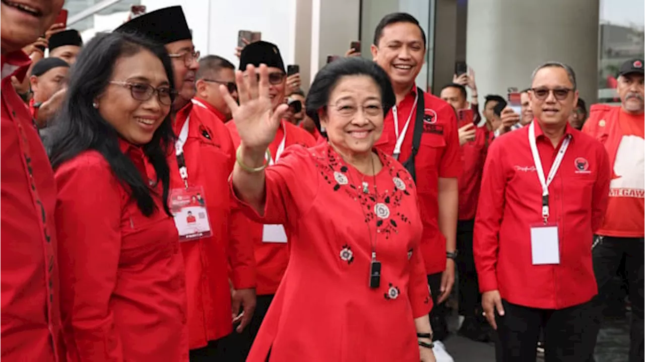 Megawati Soekarnoputri Hadir di Bimtek PDIP, Ungkap Banyak Seniman di Keluarga Bung Karno