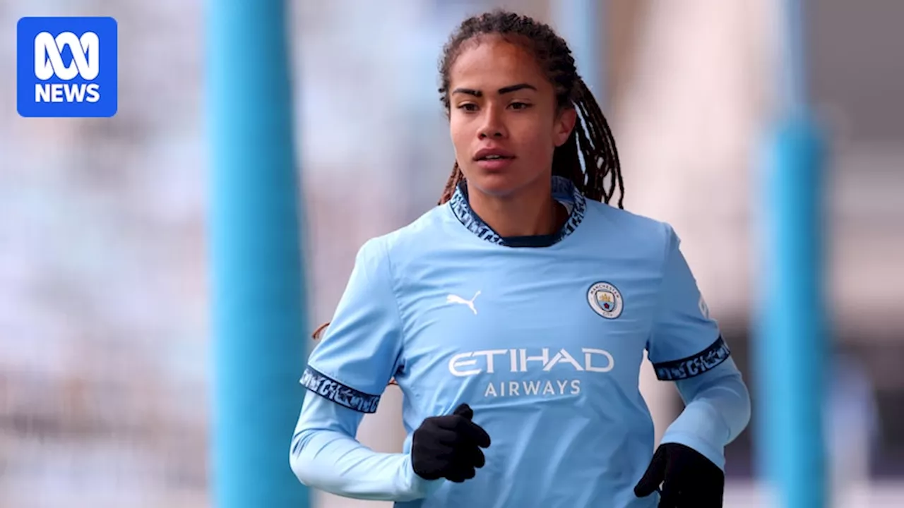 Mary Fowler scores wonder goal for Manchester City against Aston Villa