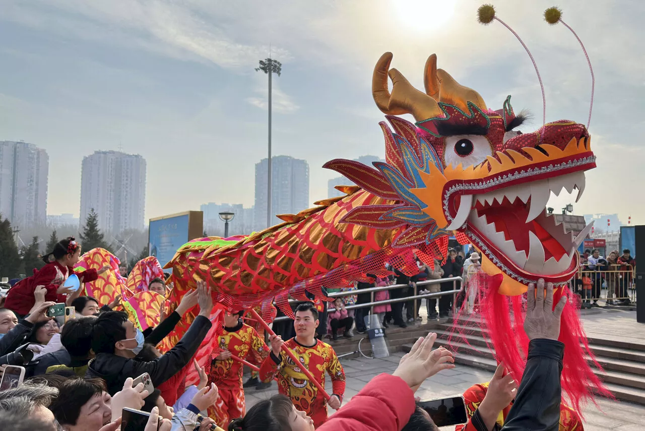 L'Année du Serpent : Qui sont les Célèbrenés Nés Sous ce Signe Chinois ?