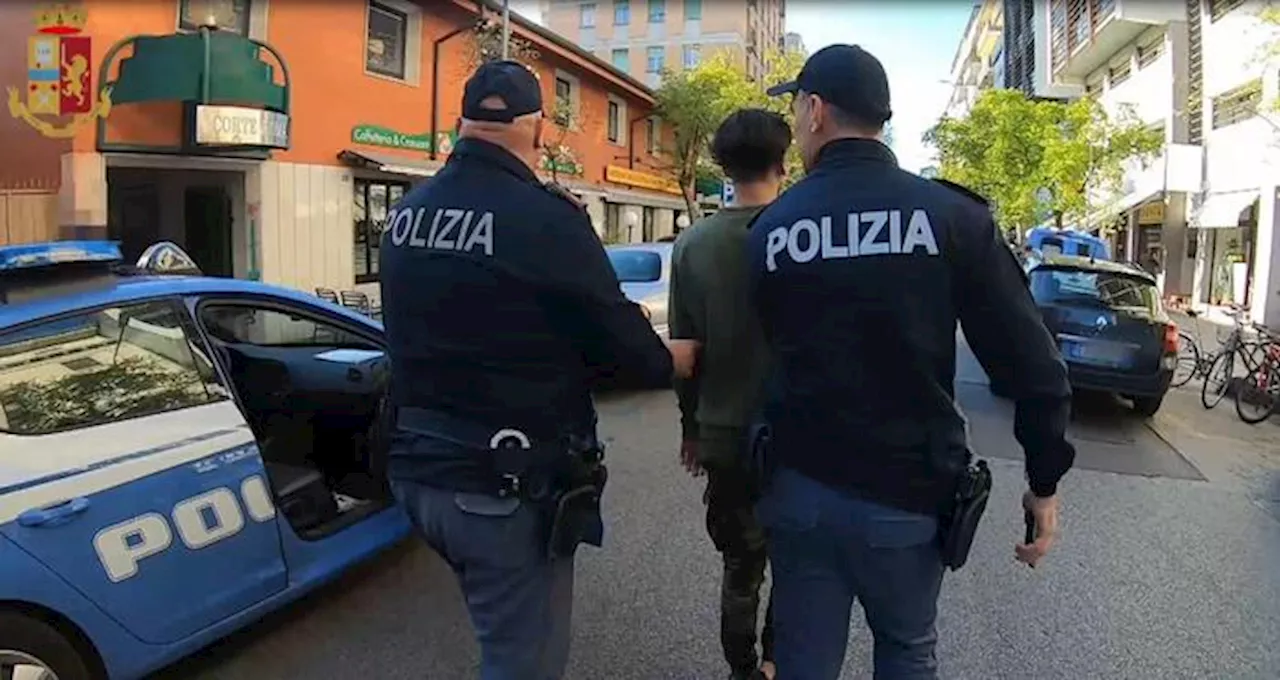 Badanti con documenti falsi, 19 arresti e 17 denunce