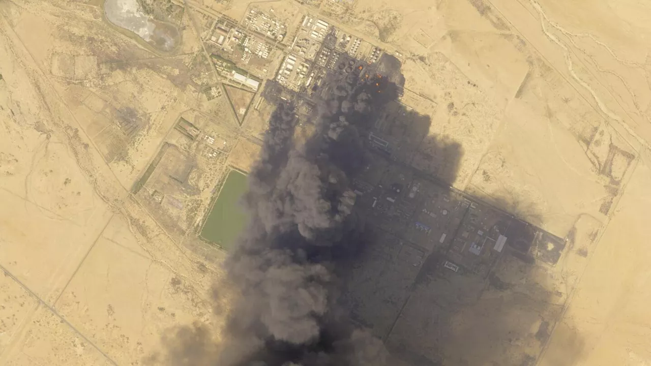 Sudan's Largest Refinery Set Ablaze in Warring Capital