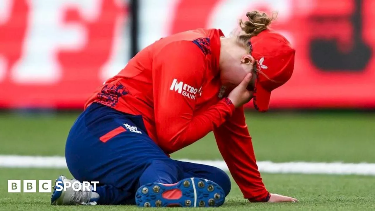 Australia Dominates England in Women's Ashes T20 Series