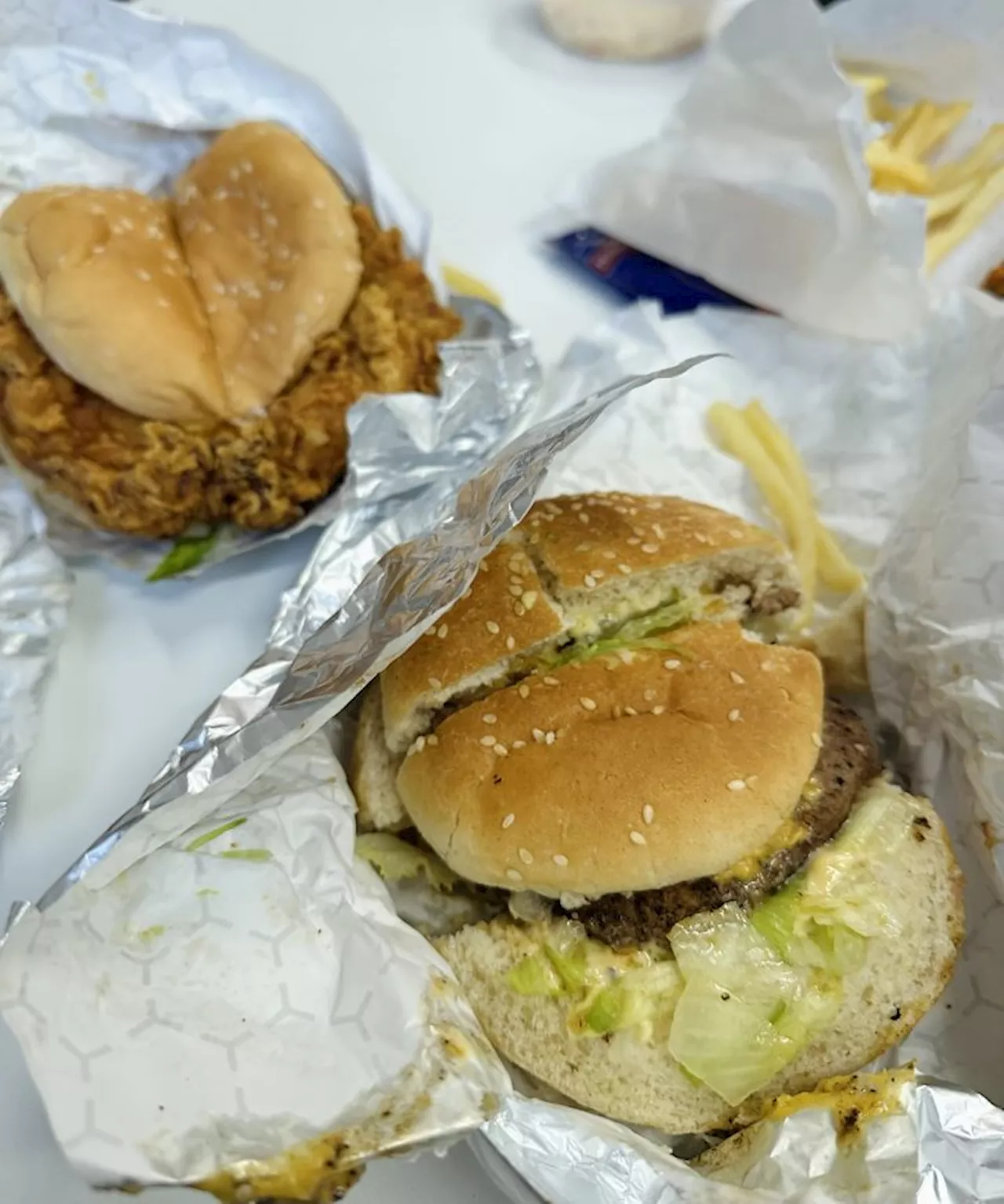 Heyman Food Express Opens in Preston, Offering a Delicious Alternative to Fast Food Chains