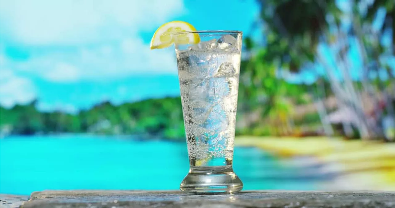 The Classic Tom Collins Cocktail: A Refreshing History and Easy Recipe