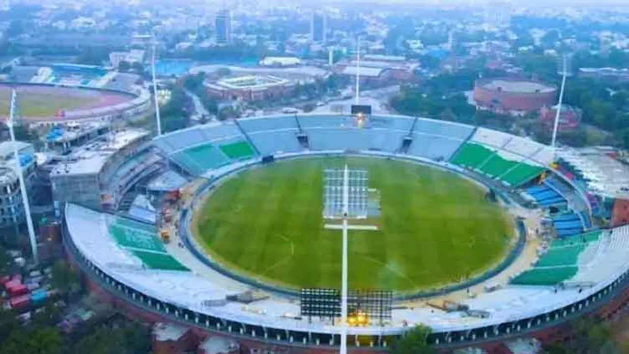 PCB to honour Gaddafi Stadium labourers on Feb 7