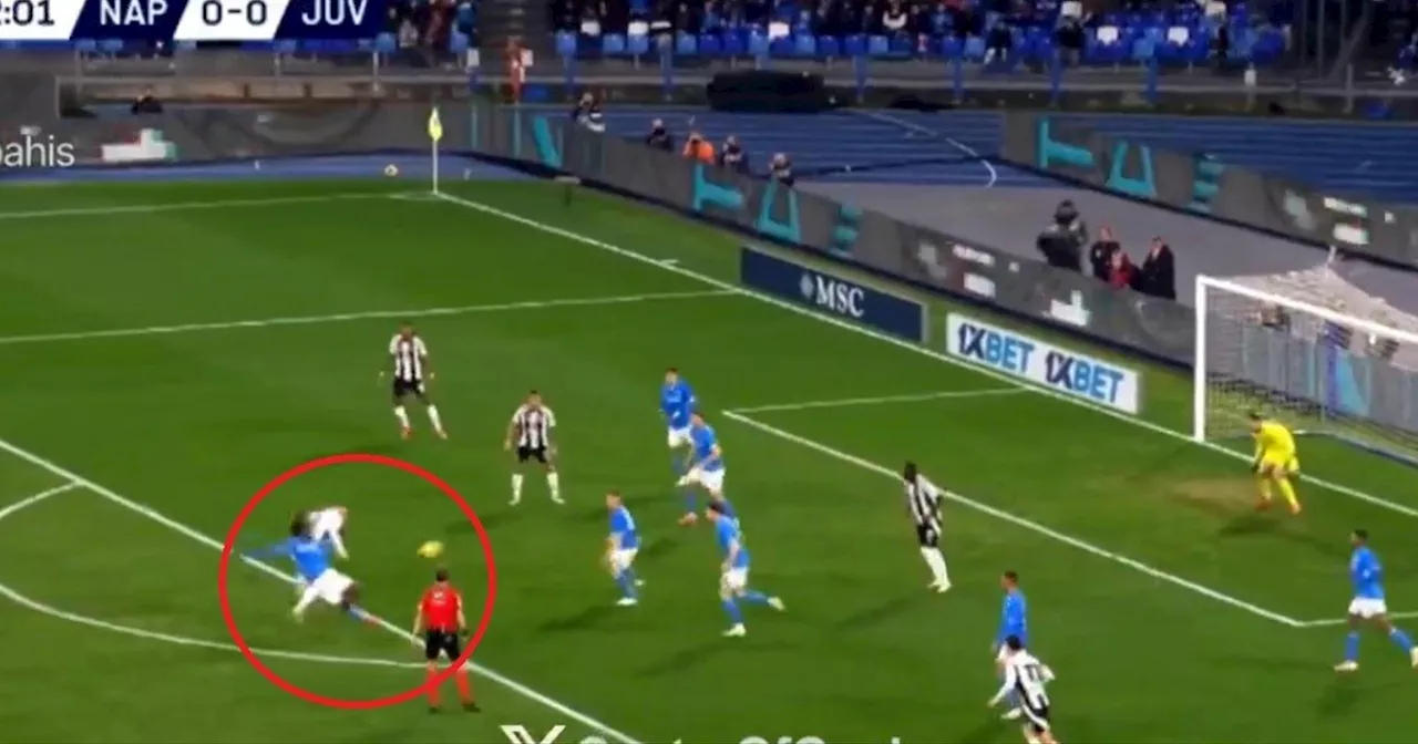 Napoli-Juve, moviola: netto il rigore su McTominay, c'è fallo sul gol di Kolo Muani?