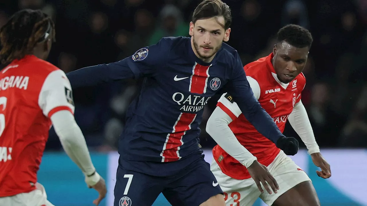 Kvara esordisce in PSG: assist per Dembelè, sfida per gli playoff di Champions