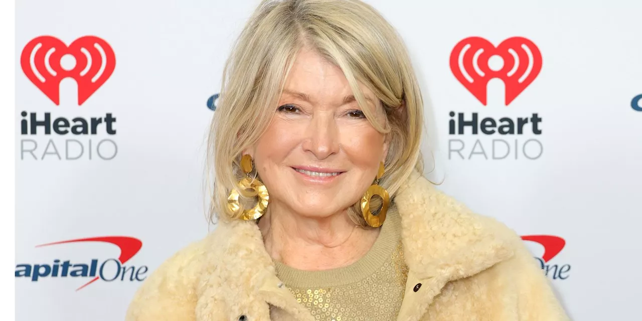 Martha Stewart's Cardigan Hack Is All You Need for Cozy Winter Style