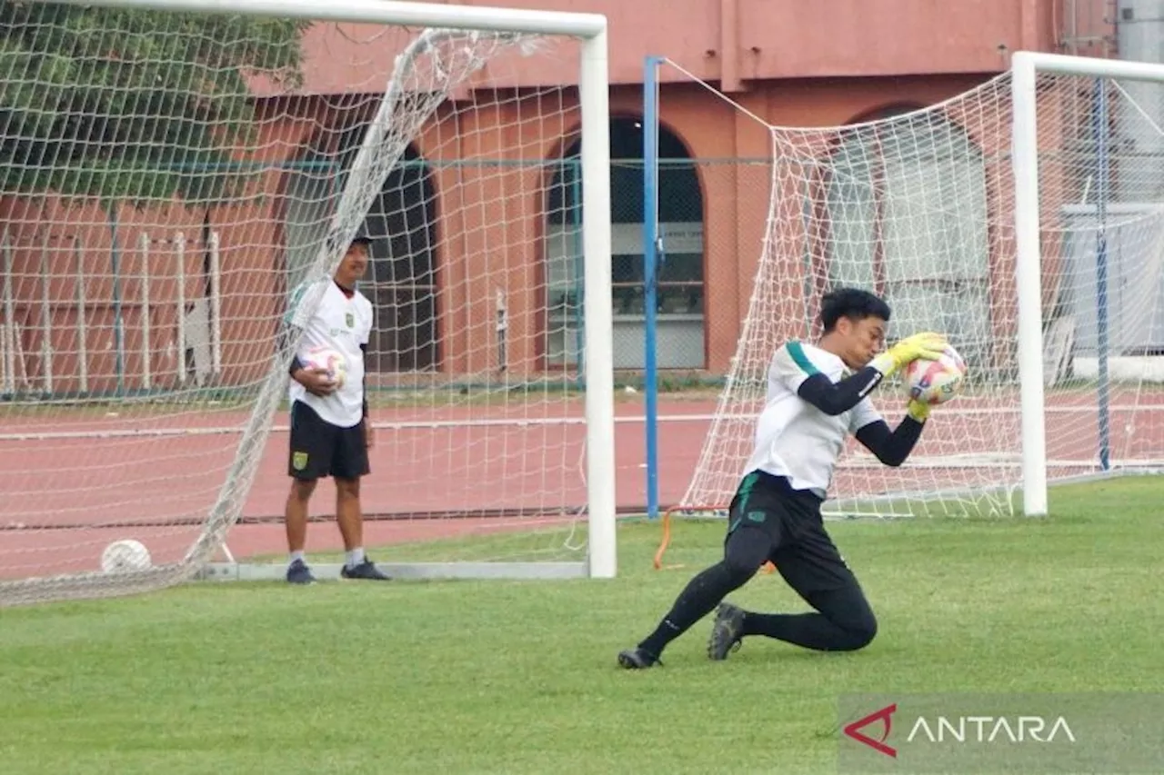 Resmi Perpanjang Kontrak dengan Persebaya, Ernando Ari Pengin Bawa Klubnya ke ACL