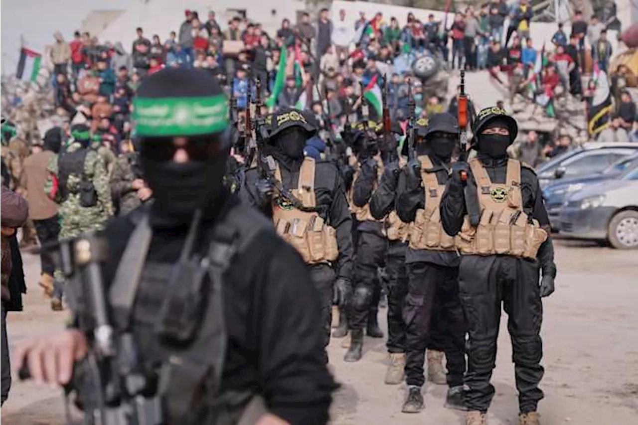 Middle East latest: Hamas releases 4 Israeli soldiers in exchange for 200 Palestinian prisoners