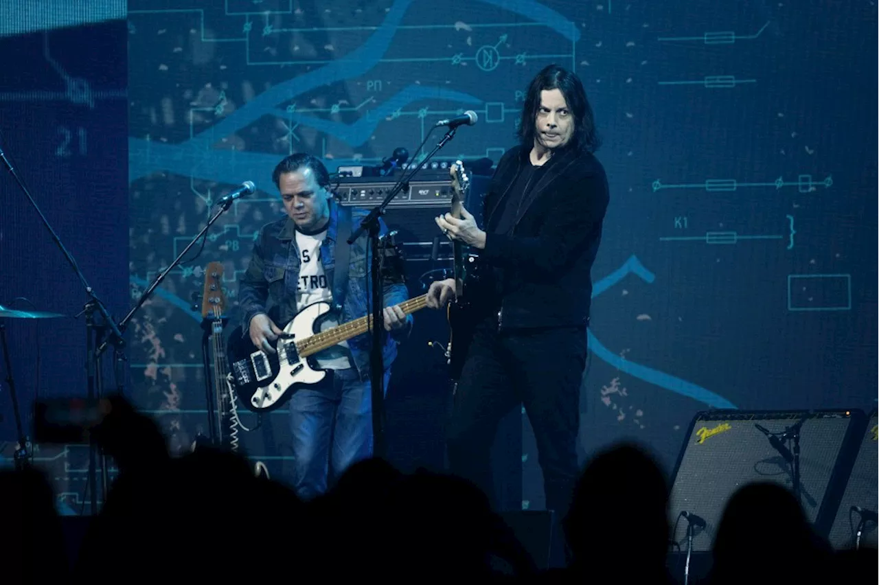 Jack White Receives Innovation Award at TEC Awards, Celebrates the Power of Collaboration and Musical Innovation