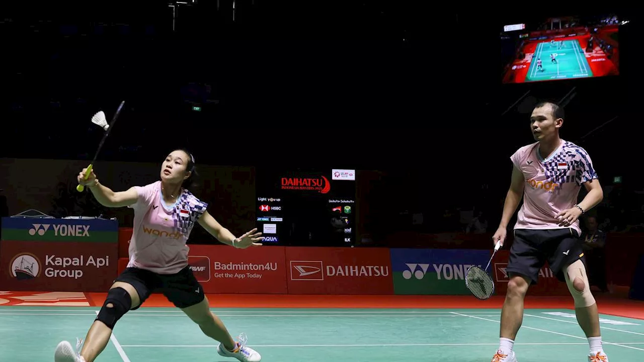 Rinov/Lisa Terhenti di Semifinal Indonesia Masters 2025