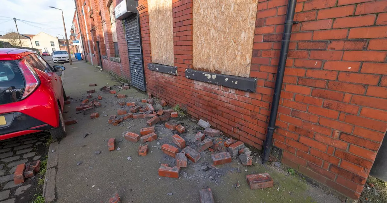 Empty Mill Walls Collapse in Strong Winds, Residents Demand Action