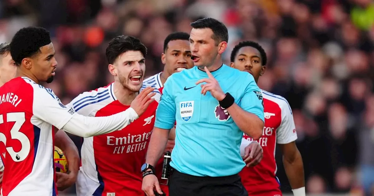 Mike Dean backs Michael Oliver over Myles Lewis-Skelly red card in Wolves vs Arsenal