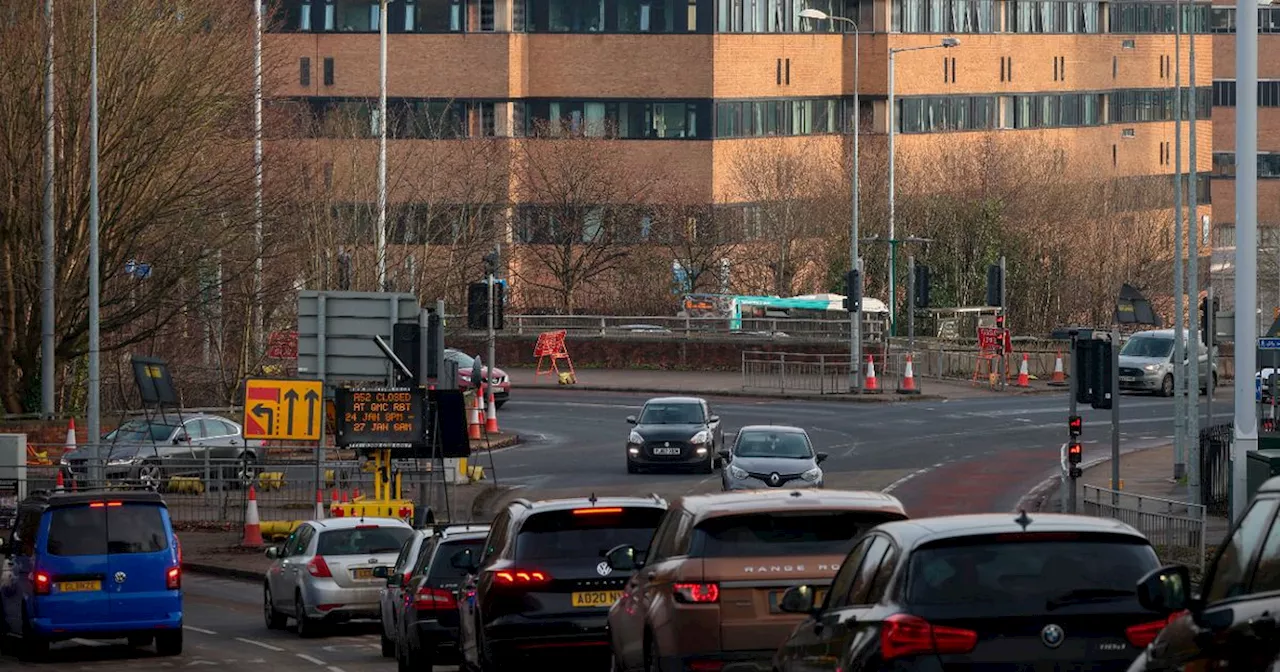 'Significant delays' as A52 closed for QMC roundabout bridge repairs