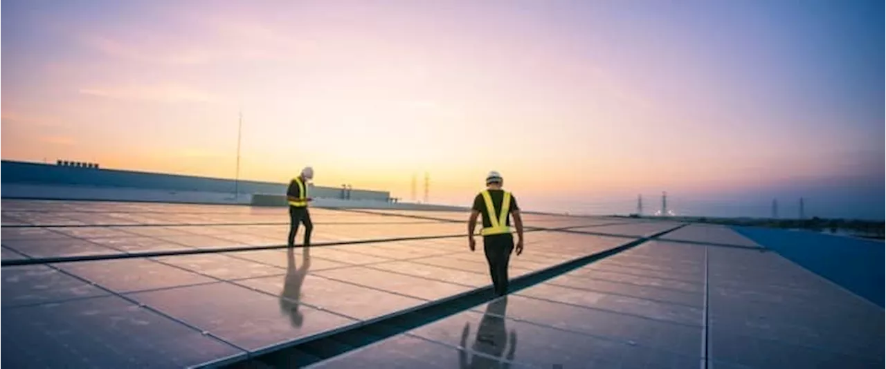 Middle East Embraces Green Energy: Giant Solar Projects Power the Future