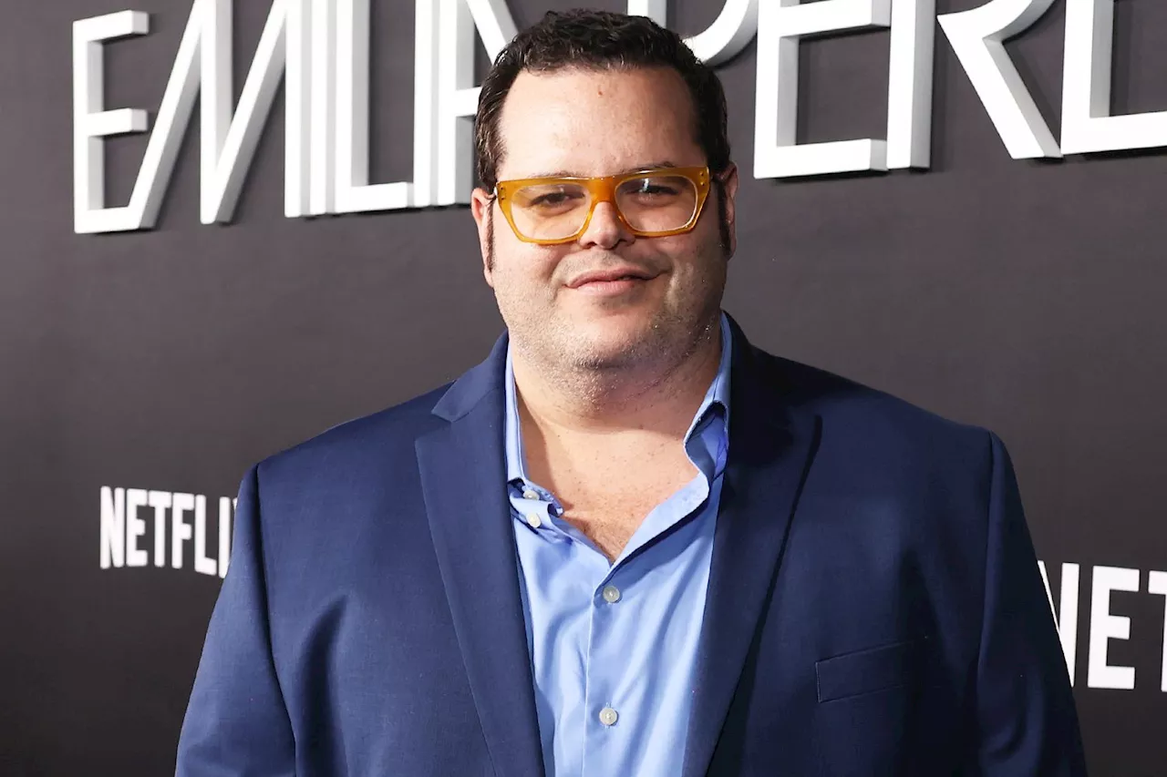 Josh Gad Finds Closure After 20-Year Reunion With Estranged Father