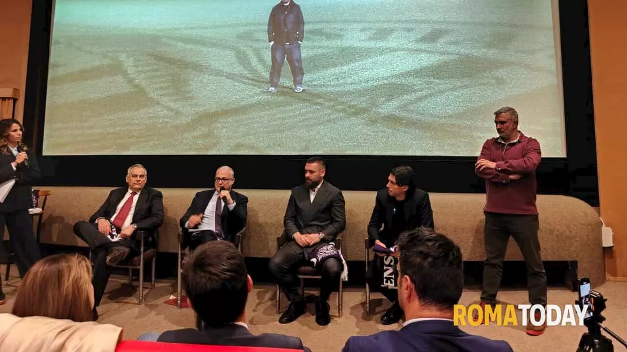 Daniele De Rossi presenta la sua Ostiamare: "Ci sarà un codice etico per ragazzi e genitori"