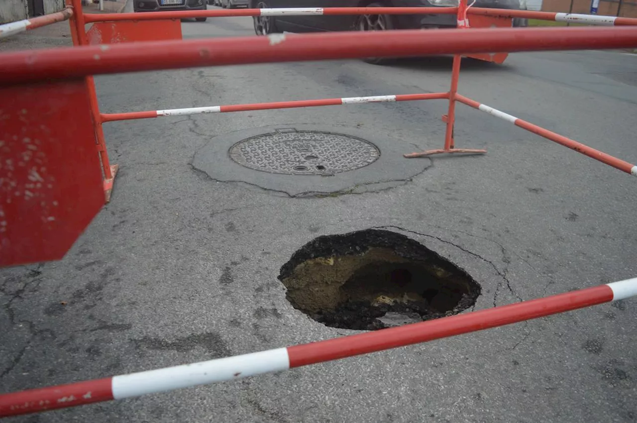 Saintes : un trou au milieu de la chaussée, rive droite