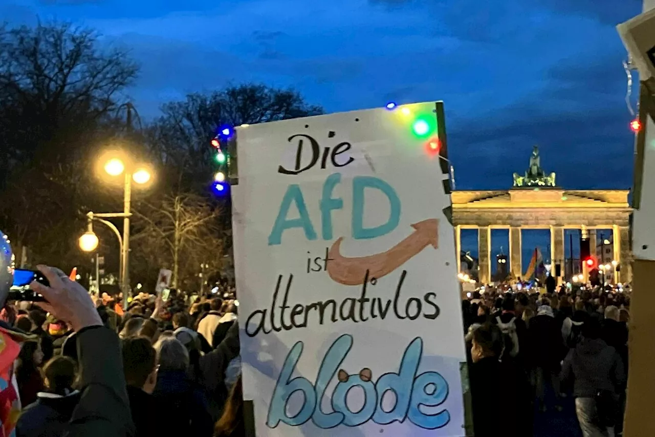 Proteste gegen Rechtsextremismus: Etwa 100.0000 Menschen für Vielfalt auf der Straße