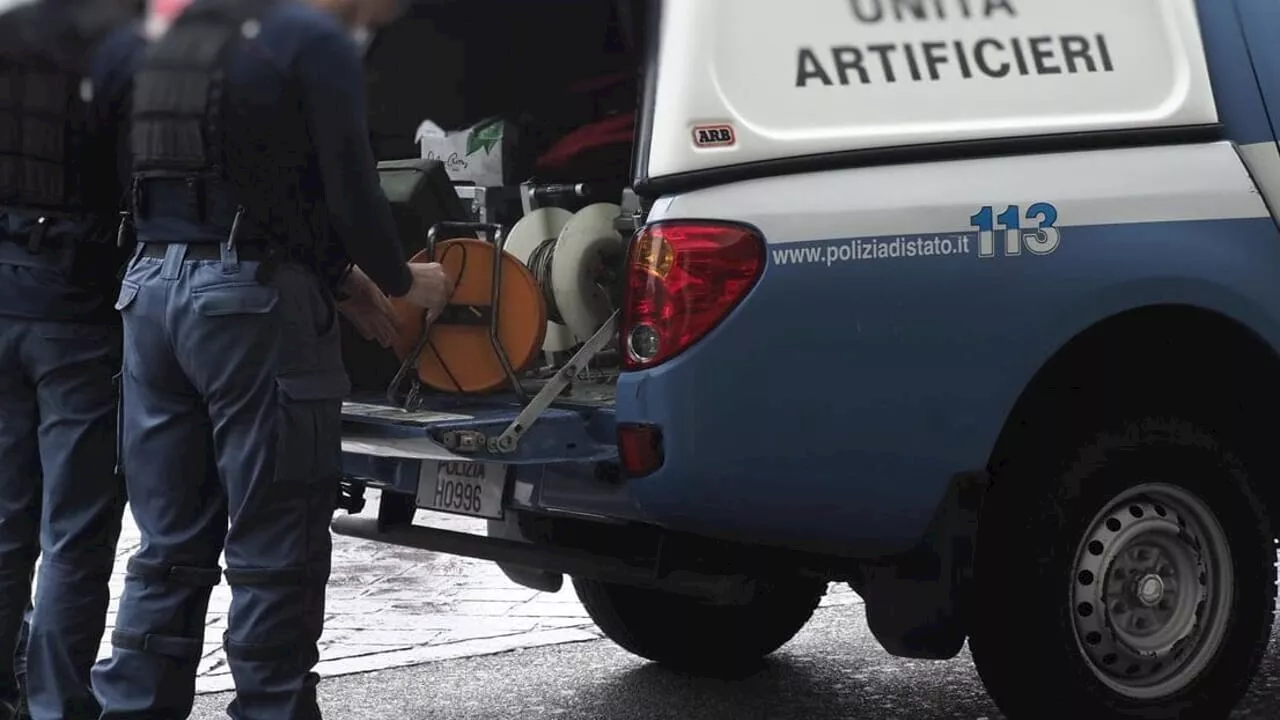 Frosinone: bomba carta per vendicare il furto di un pacco Amazon