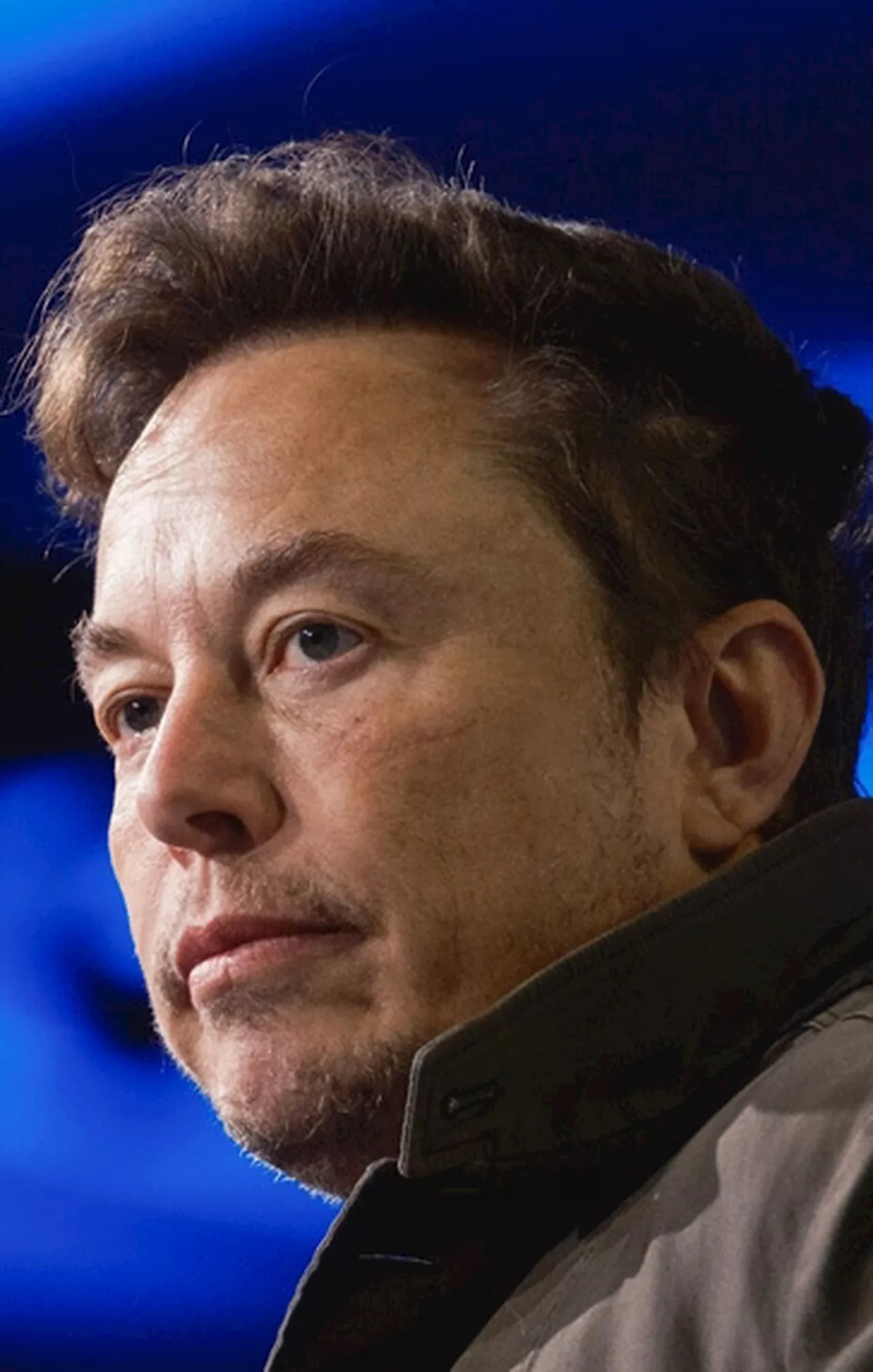 FT: Rede social X, de Elon Musk, se recusa a remover vídeo de facada visto por assassino de Southport