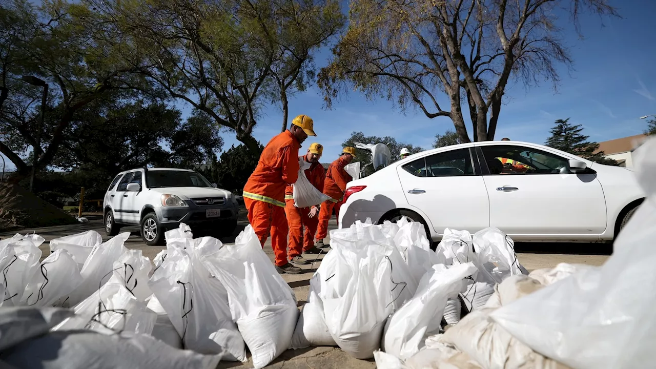 Rain Brings Relief, Flood Threats to Fire-Ravaged Southern California