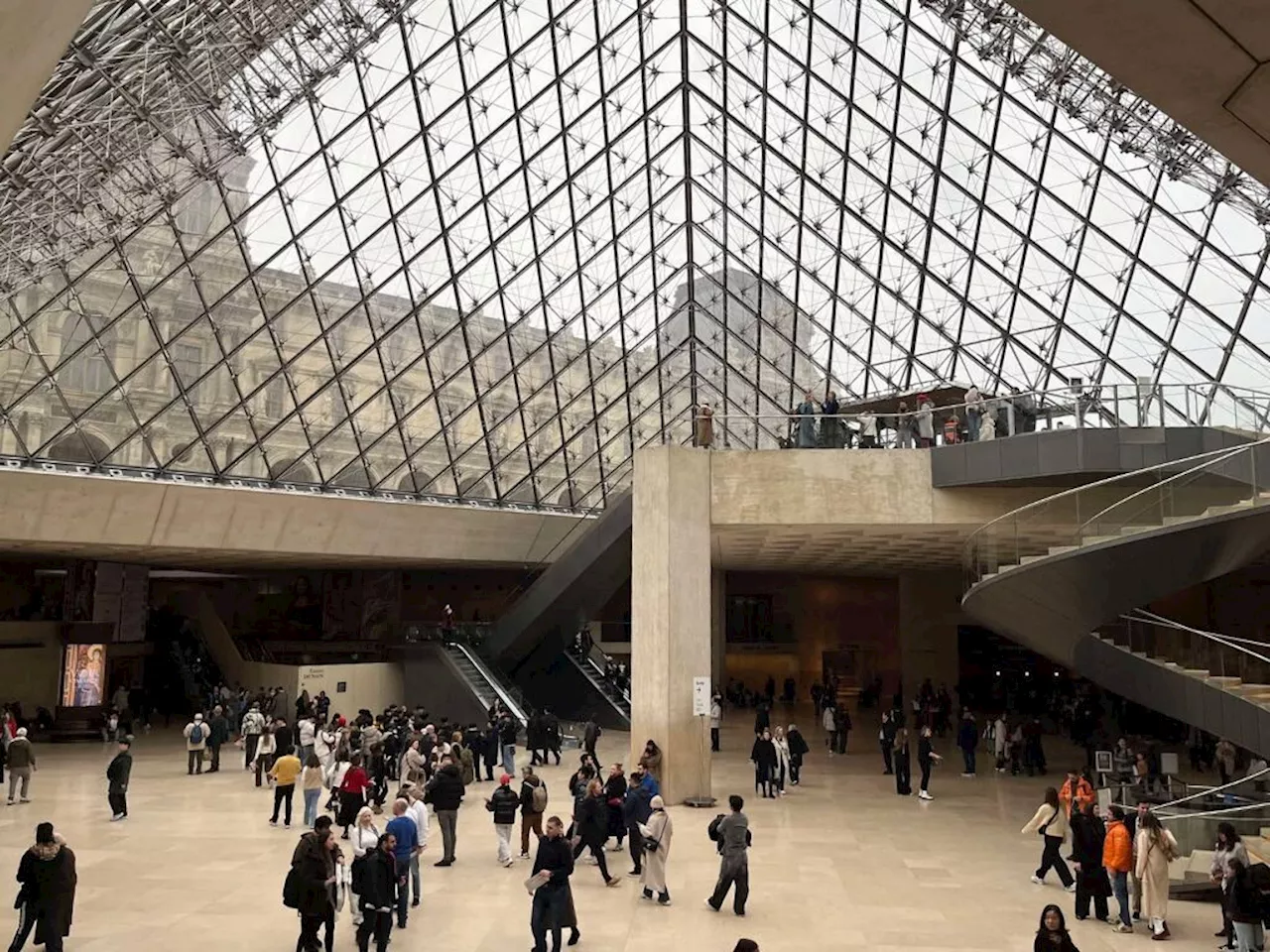 Paris : une entrée plus chère pour les touristes étrangers qui voudraient voir la Joconde au Louvre ?