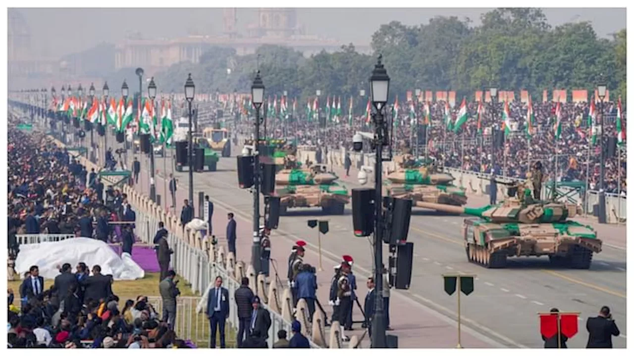 Republic Day: गणतंत्र दिवस परेड में दिखी भारत की सैन्य शक्ति, युद्धक टैंक, विमानों की गूंज से थर्राए धरती गगन