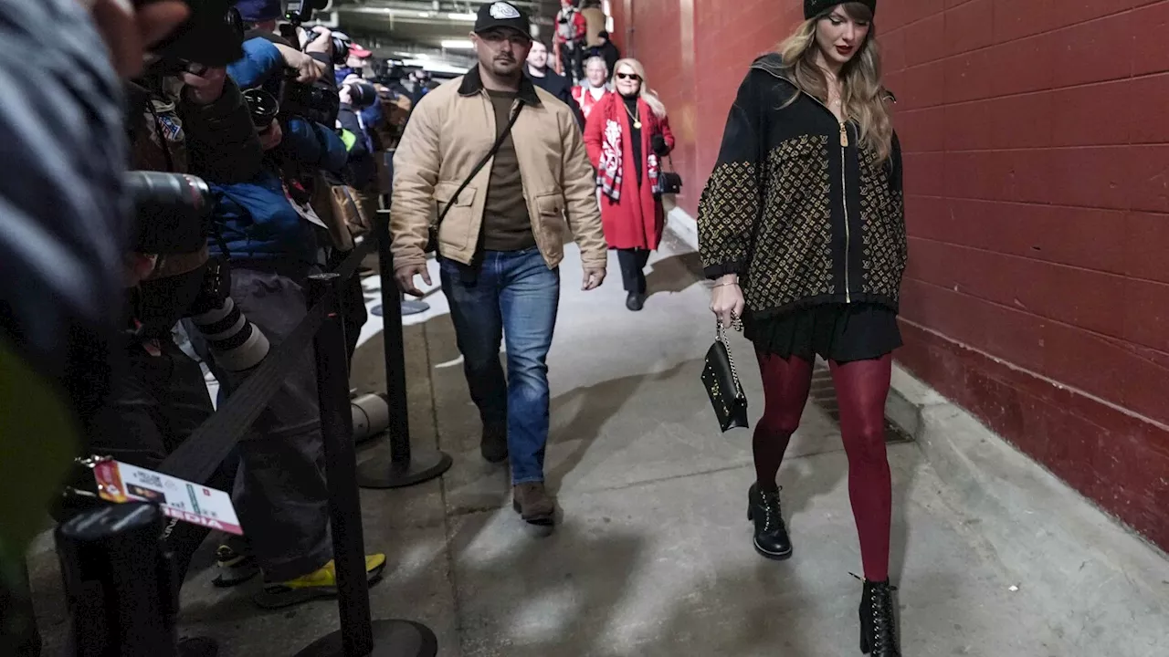 Taylor Swift arrives for AFC title game, hoping Travis Kelce and the Chiefs return to the Super Bowl