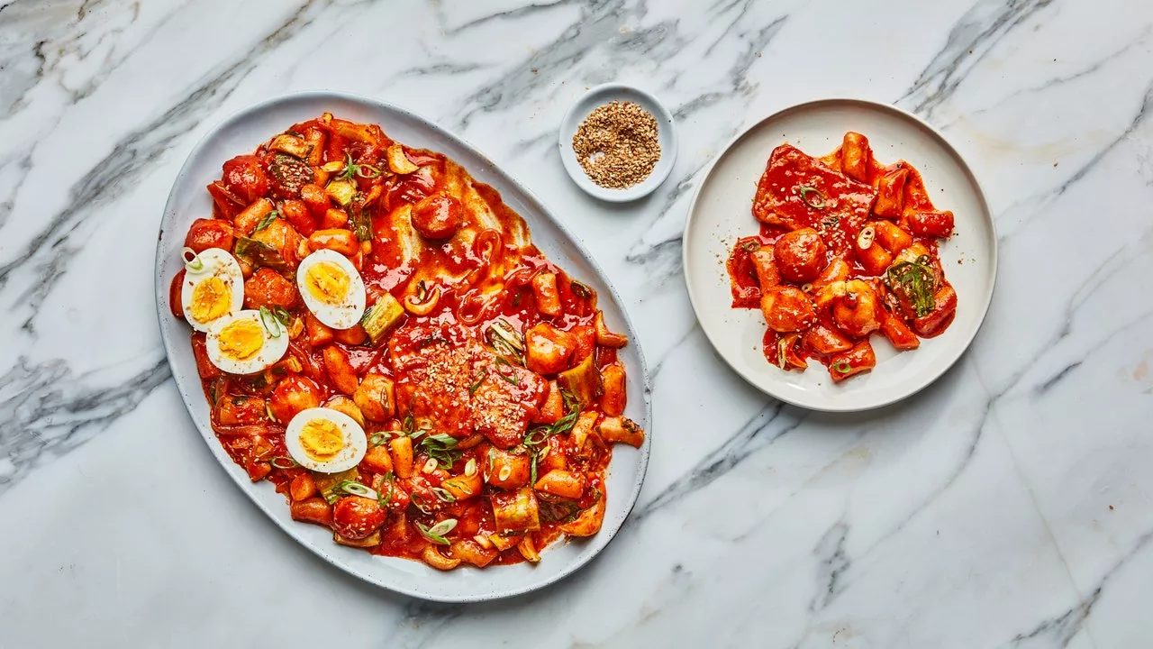 Crispy Spicy Tteokbokki with Bok Choy