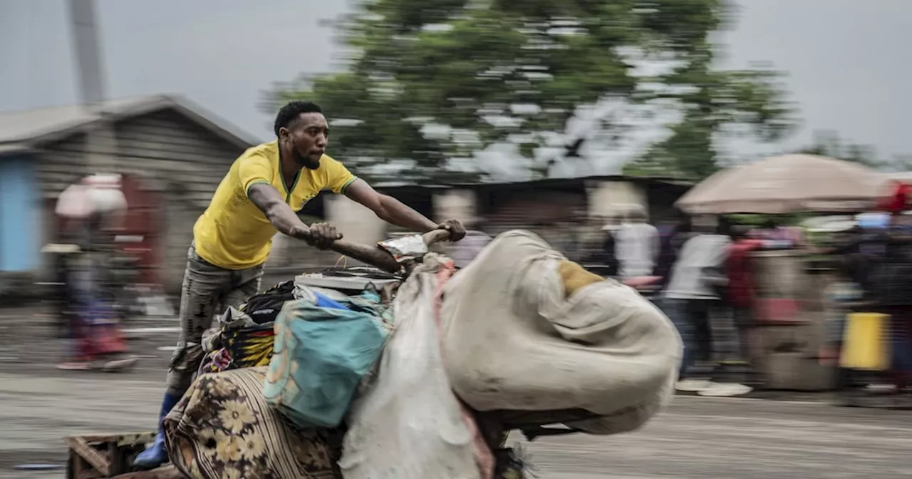 M23 Rebels Advance on Goma, Airport Closed, Thousands Flee