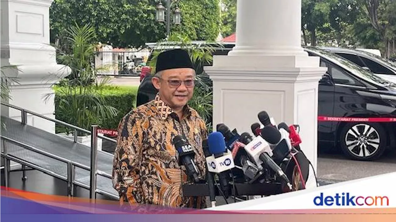 Dunia Pendidikan dalam Sepekan: Demo ASN Dikti, Update Zonasi, hingga SMA Unggulan