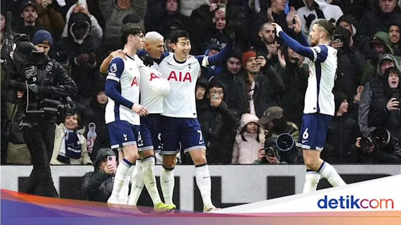 Tottenham Hotspur Memimpin 1-0 Atas Leicester City