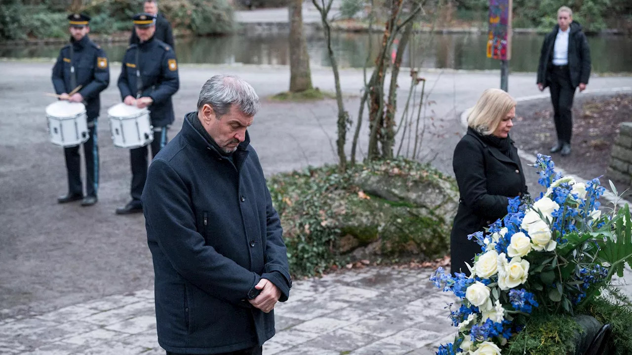 Gedenkgottesdienst für Opfer der Messerattacke - Söder und Faeser besuchen Tatort