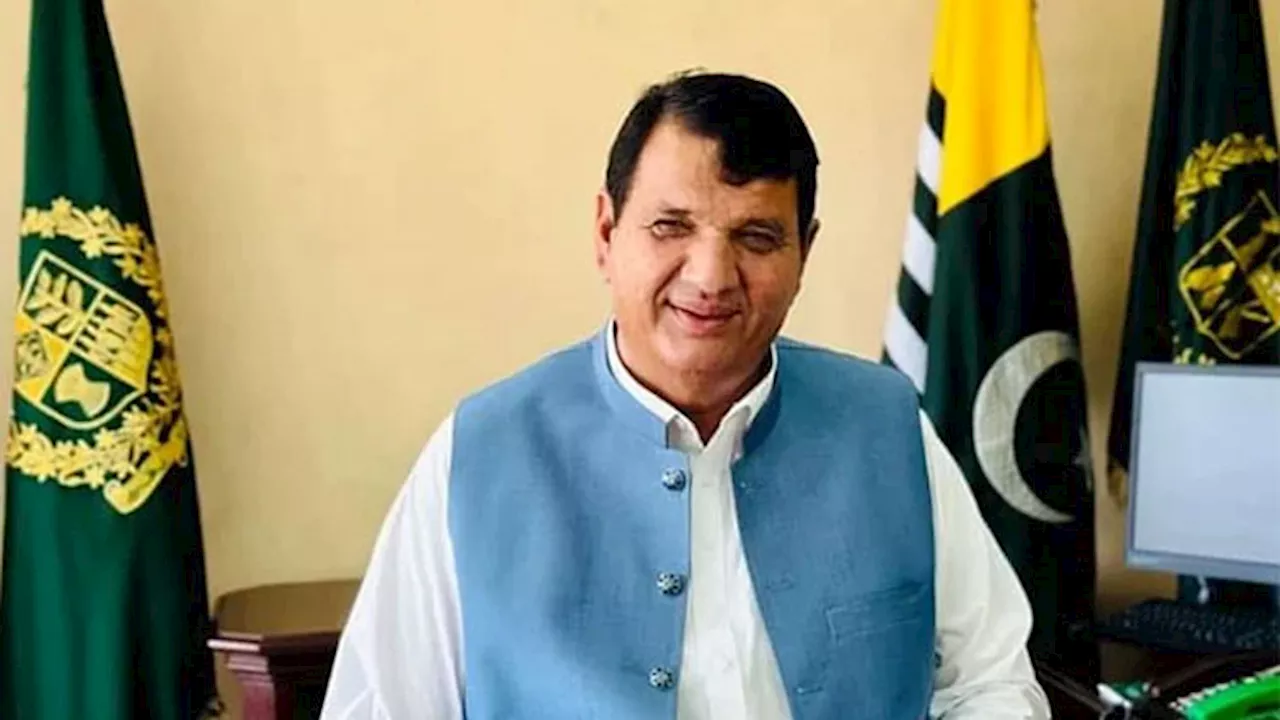 Shameful for India to call itself a republic despite its illegal occupation OJK: Amir Muqam