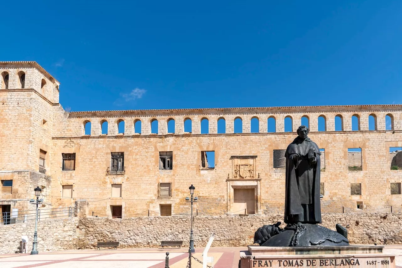 El impresionante palacio renacentista de la España vaciada que se resiste a desaparecer